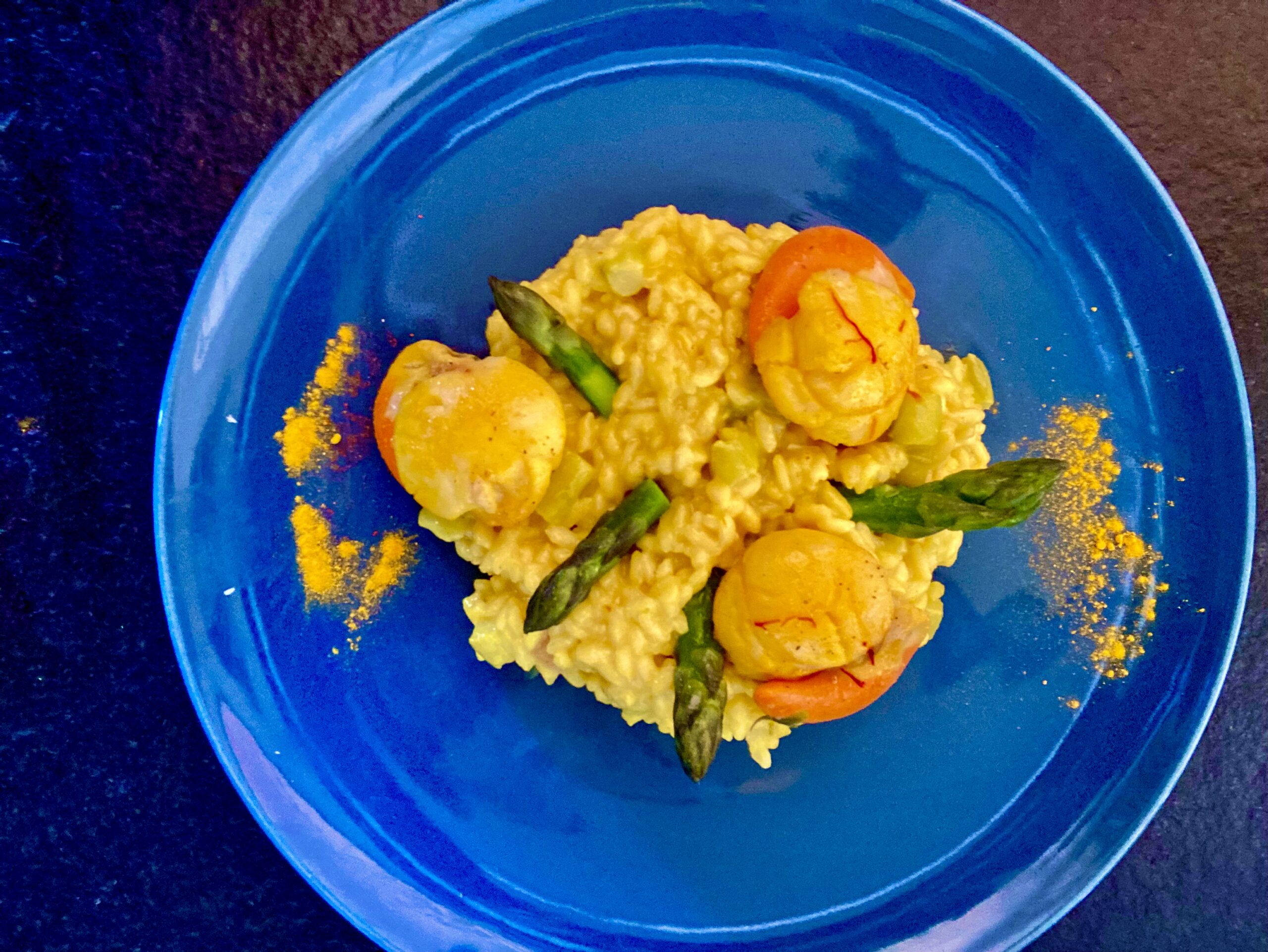 Voir la vidéo Risotto Safran et Saint-Jacques